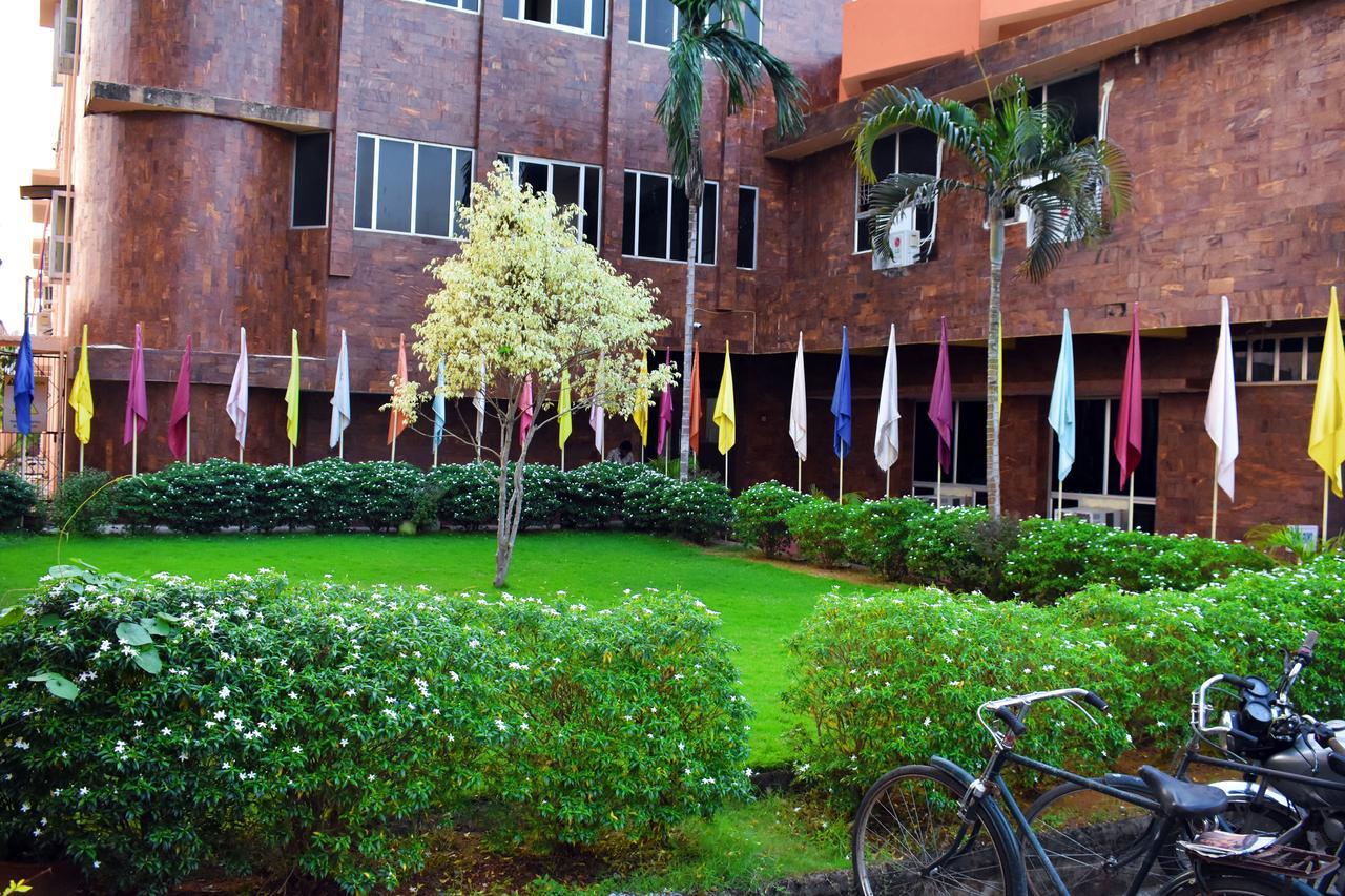 Hotel Triveni Balangir 외부 사진